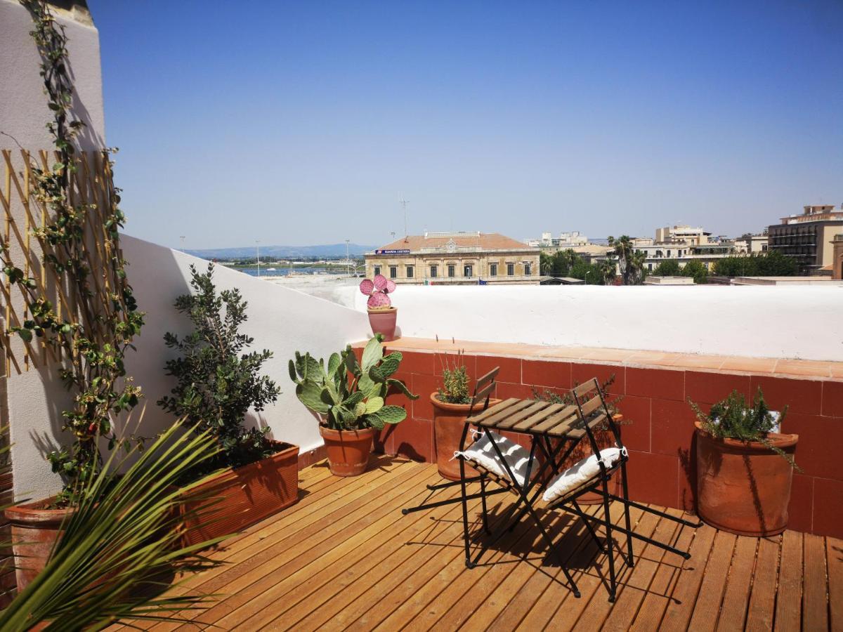 L'Approdo Delle Sirene Bed & Breakfast Syracuse Bagian luar foto