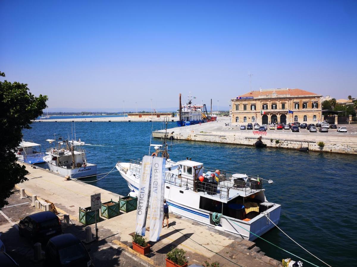 L'Approdo Delle Sirene Bed & Breakfast Syracuse Bagian luar foto