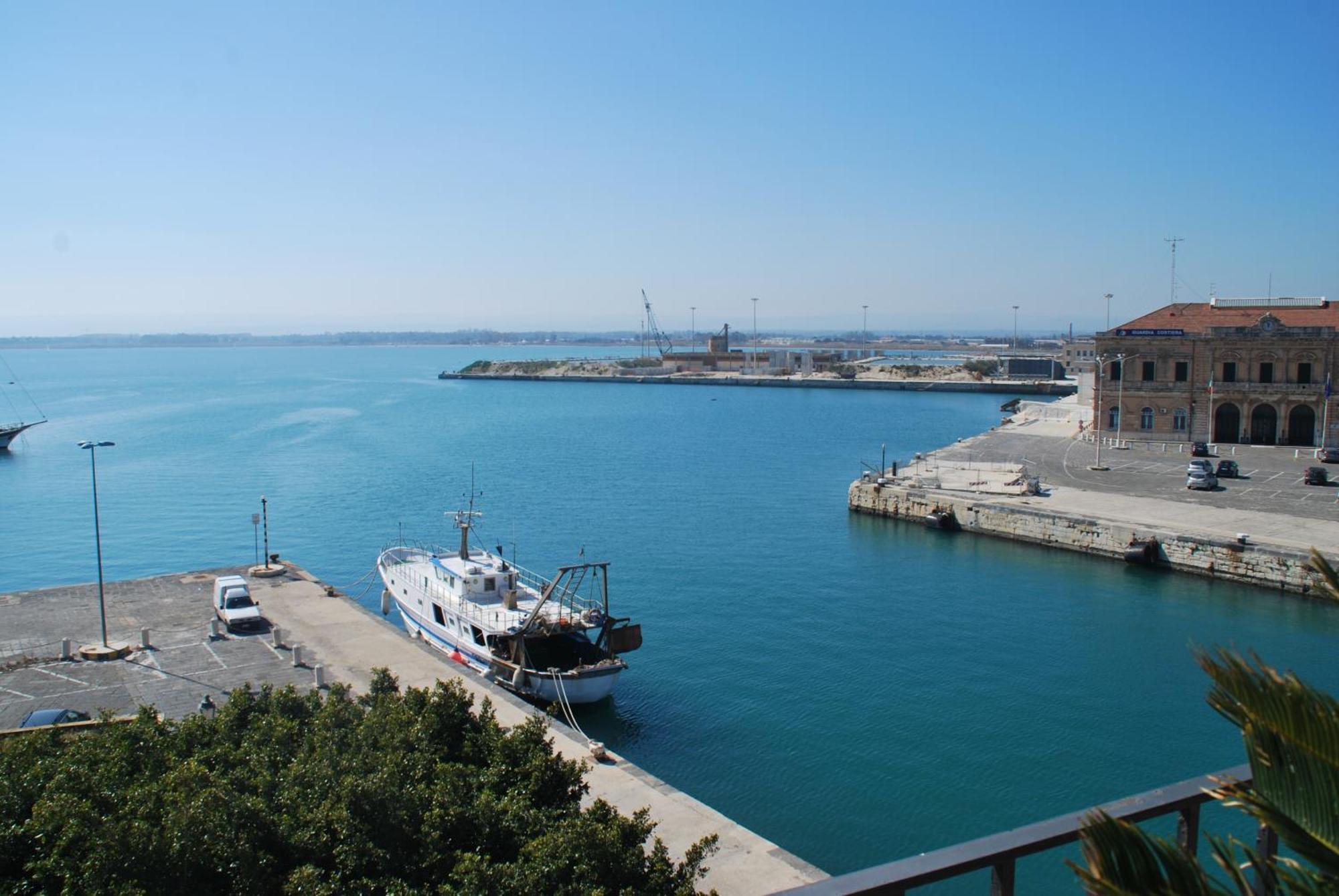 L'Approdo Delle Sirene Bed & Breakfast Syracuse Bagian luar foto