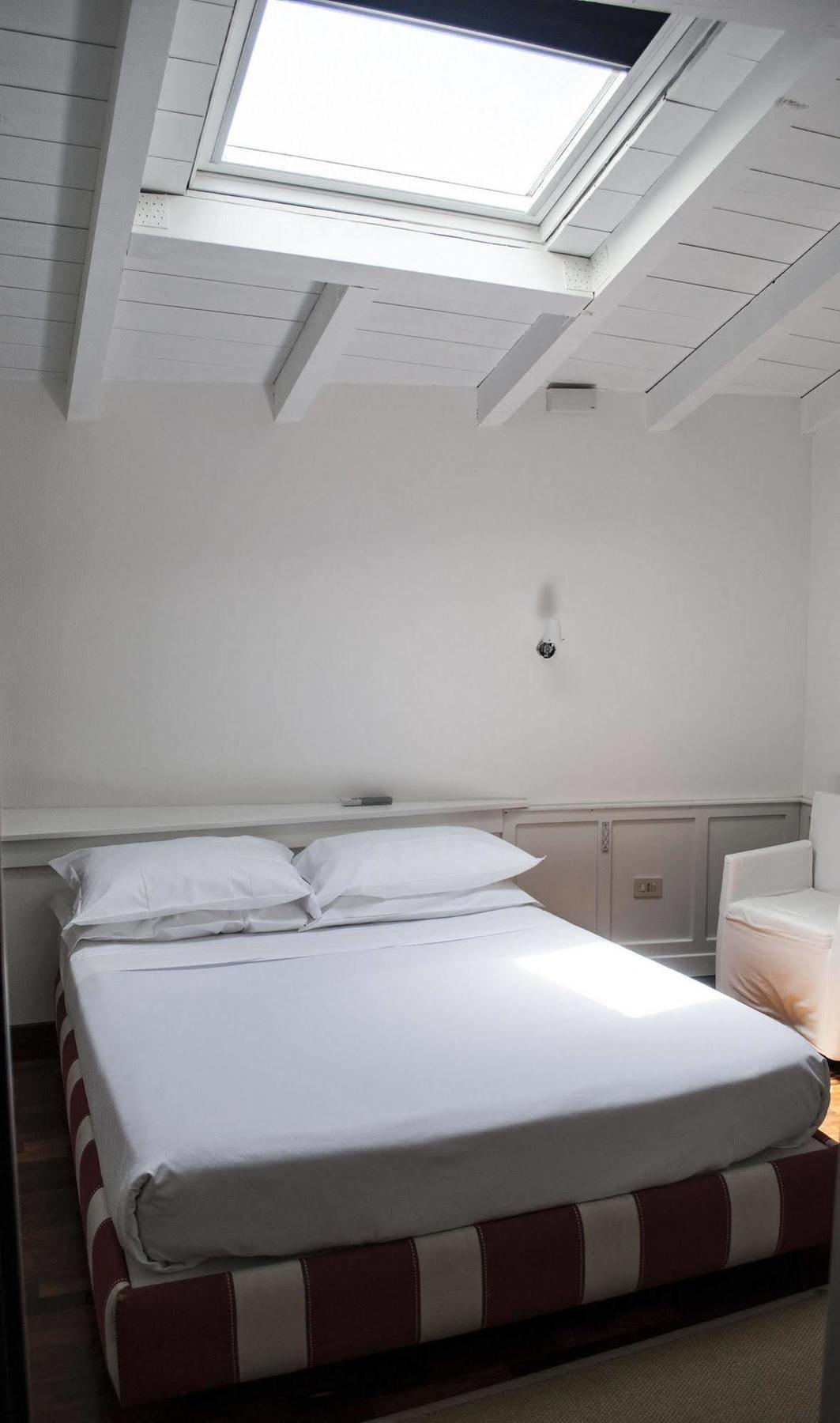 L'Approdo Delle Sirene Bed & Breakfast Syracuse Bagian luar foto