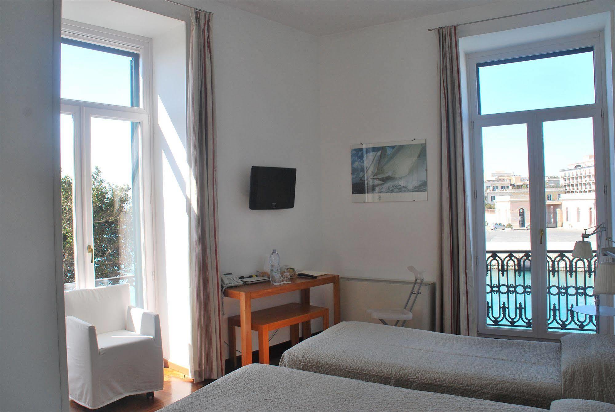 L'Approdo Delle Sirene Bed & Breakfast Syracuse Bagian luar foto