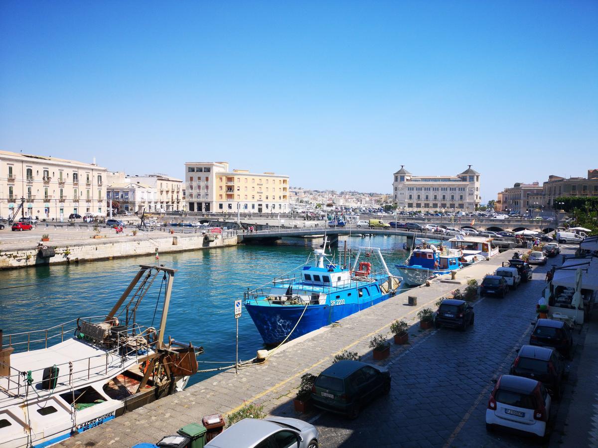 L'Approdo Delle Sirene Bed & Breakfast Syracuse Bagian luar foto